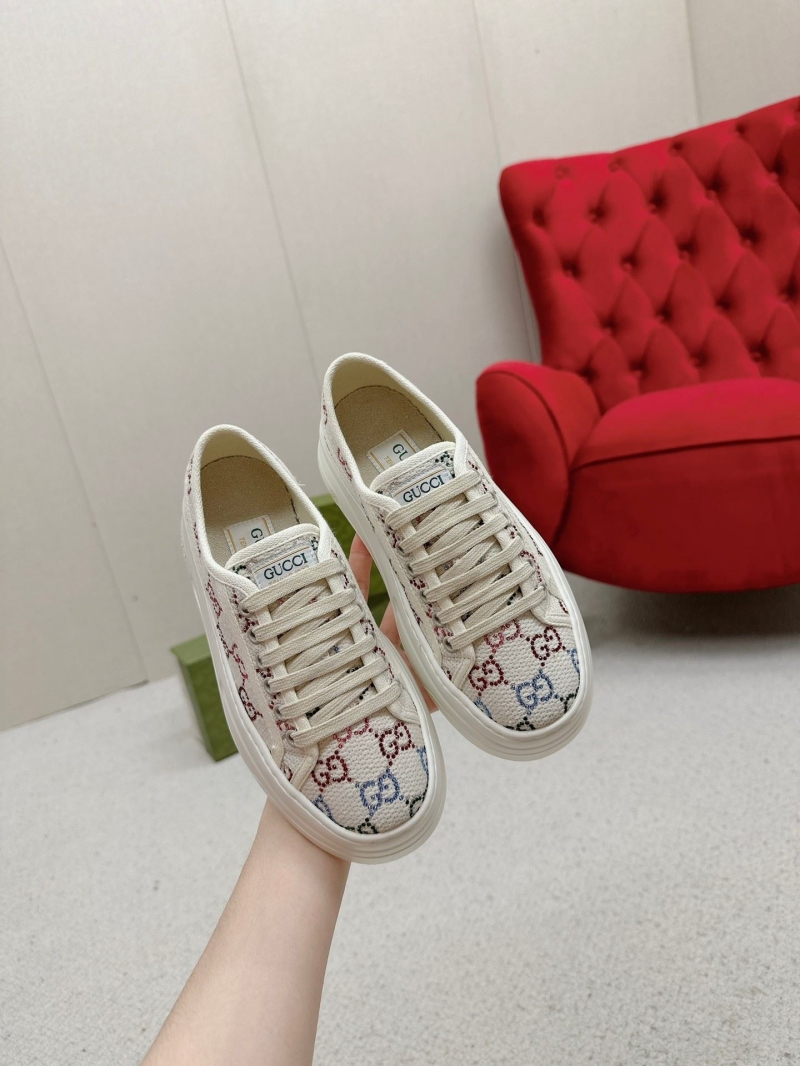 Gucci Casual Shoes